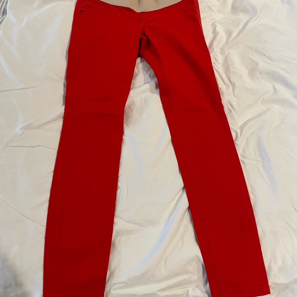 Old Navy red maternity skinny jeans, size 4. Low rise.